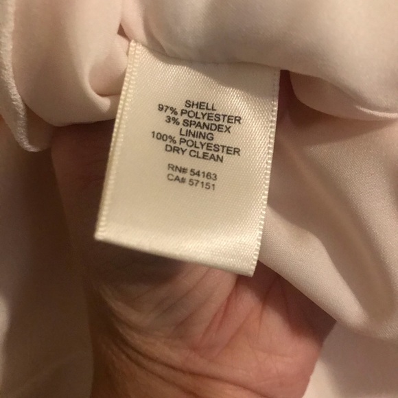 Bridal shower dress • cream cold shoulder - Picture 5 of 5